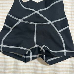 Jo+Jax Contour Shorts- Black